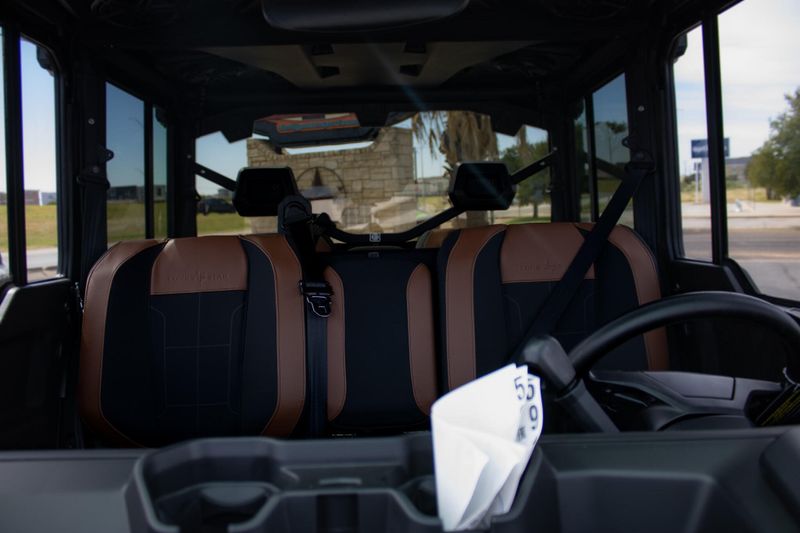 NEW 2026 CAN-AM DEFENDER MAX LONE STAR CAB HD11 Image 24