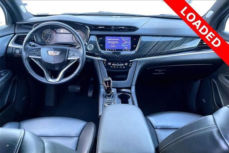 Used 2025 Cadillac XT6 Premium LuxuryImage 15