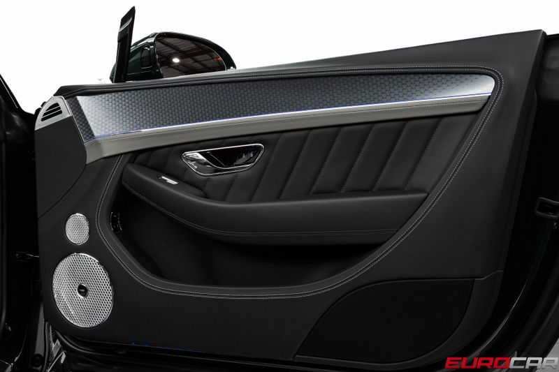 2024 Bentley Continental GTC V8 EDITION 8 *TOURING SPEC * STYLING SPEC*Image 31