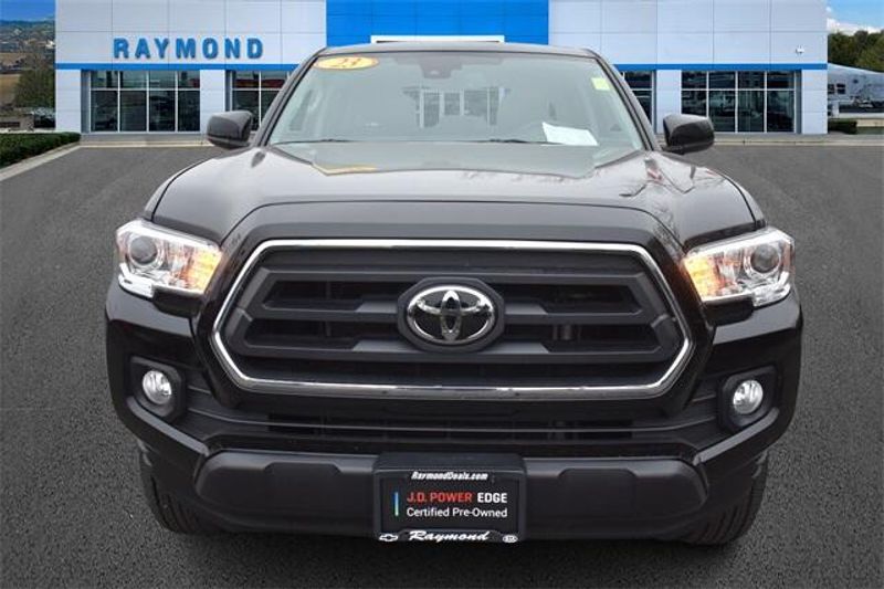 2023 Toyota Tacoma TRD Off-RoadImage 8