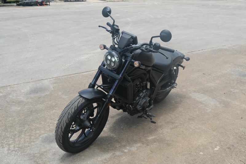 2025 Honda REBEL 1100 MATTE BLACK METALLIC Image 7