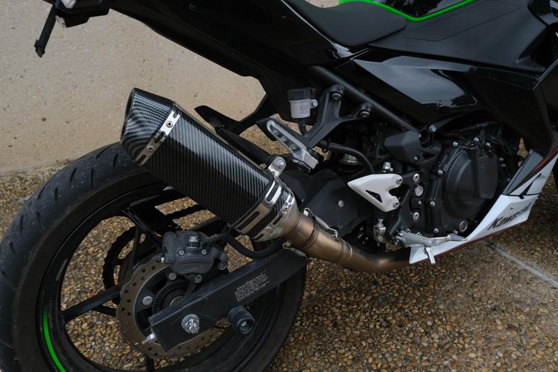 2022 Kawasaki NINJA 400 ABS GREEN AND BLACK KRT Image 8