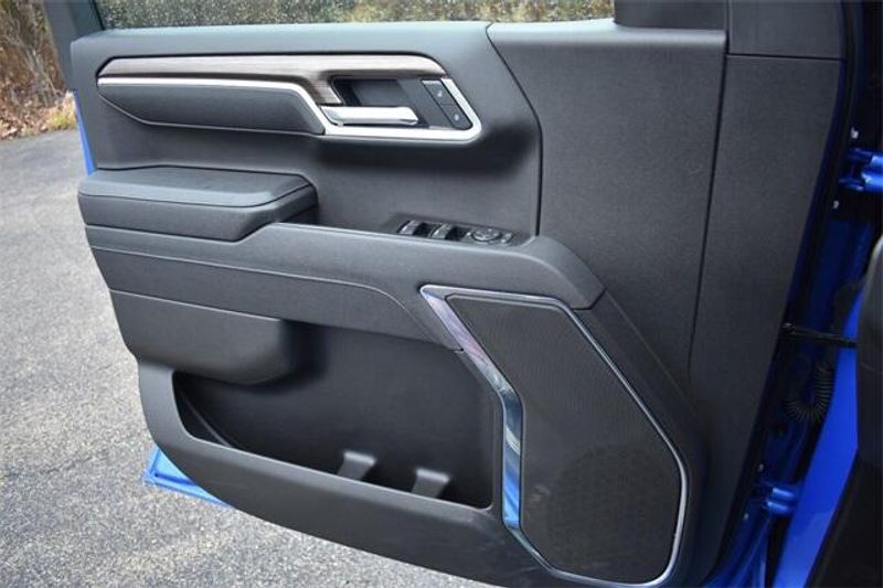 Used 2025 Chevrolet Silverado 1500 LTImage 33