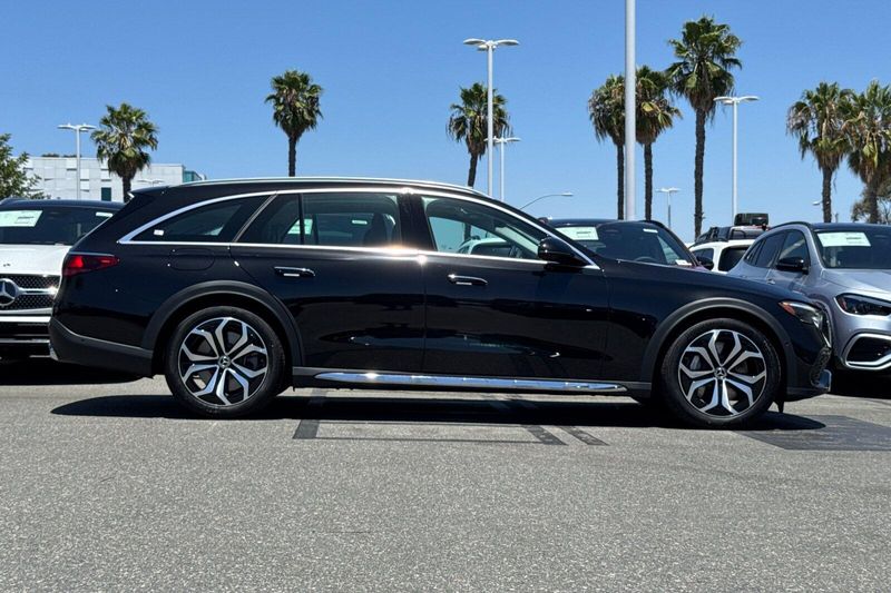 New 2026 Mercedes-Benz E-Class E 450Image 3