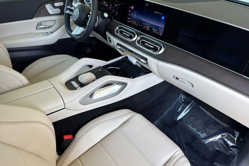 New 2027 Mercedes-Benz GLS 450Image 14