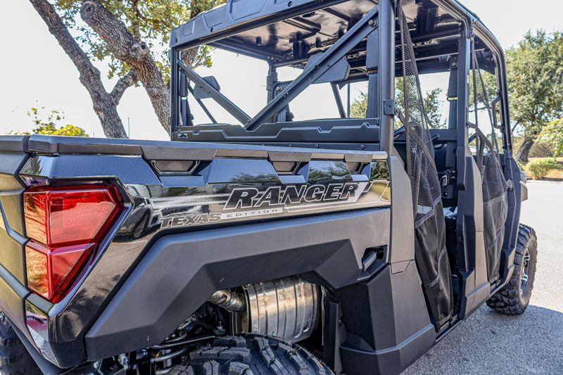 2025 Polaris RANGER CREW XP 1000 TEXAS EDITION BLACK CRYSTAL Image 9