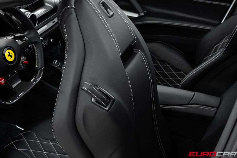 2022 Ferrari 812 GTS *CARBON STEERING WHEEL * FRONT LIFT*Image 44