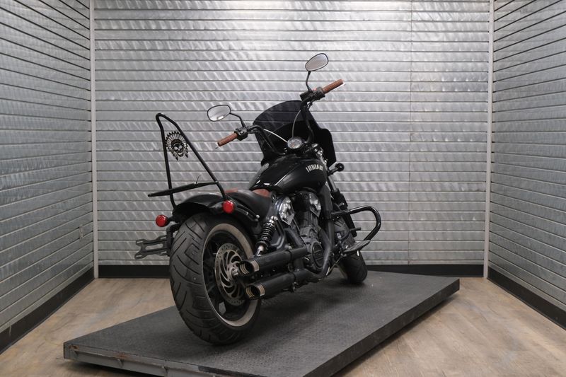 USED 2018 INDIAN MOTORCYCLE SCOUT BOBBER Image 3