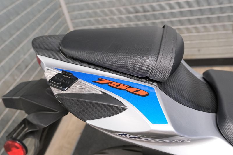 USED 2022 SUZUKI GSXR750ZM2 Image 16
