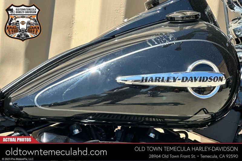 2018 Harley-Davidson Softail in a BLACK W/PINSTRIPE exterior color. BMW Motorcycles of Temecula – Southern California (951) 506-6903 bmwmotorcyclesoftemecula.com 