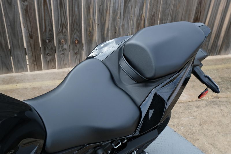 NEW 2026 KAWASAKI NINJA ZX4RR ABS Image 18