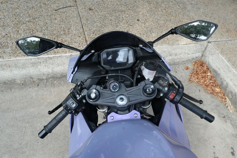 USED 2024 KAWASAKI NINJA ZX6R Image 12