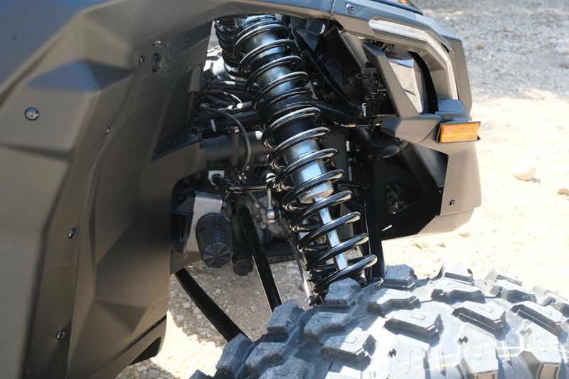 2025 Can-Am MAVERICK X3 MAX X RS TURBO RR TRIPLE BLACK Image 18