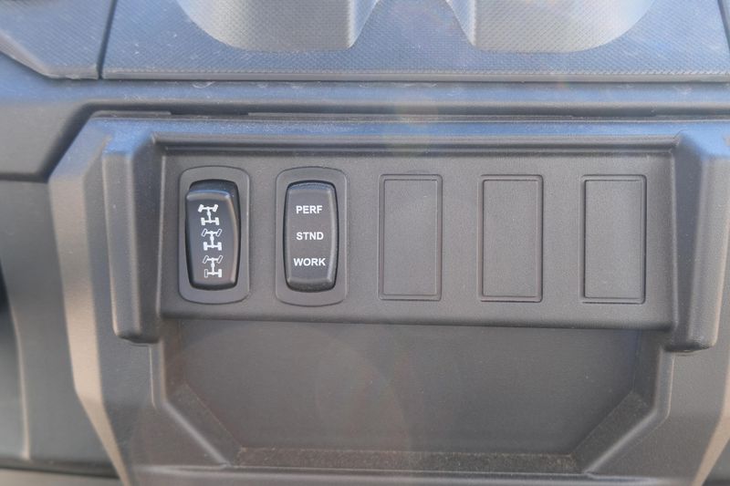 NEW 2026 POLARIS RANGER CREW XP 1000 PREMIUM Image 23
