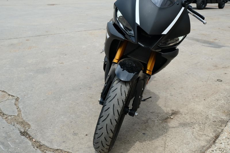 2019 Yamaha YZFR3 BLACK Image 7