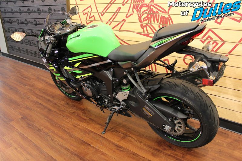 2019 Kawasaki Ninja ZX-6R ABS Image 6