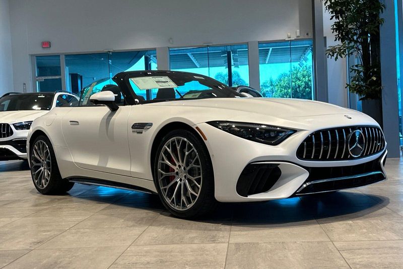 New 2026 Mercedes-Benz SL-Class SL 55 AMGImage 2