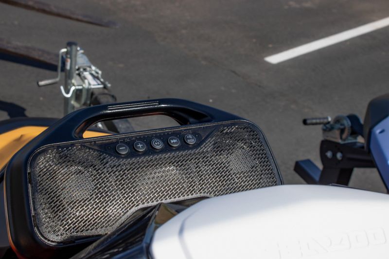 USED 2025 SEADOO SPARK FOR 3 CONVENIENCE PACKAGE WITH SOUND SYSTEM Image 10