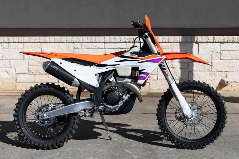 2024 KTM 350 XC F in a ORANGE exterior color. Family PowerSports (877) 886-1997 familypowersports.com 