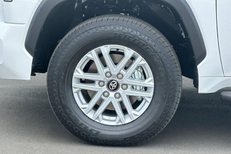 New 2026 Toyota Tundra SR5Image 31