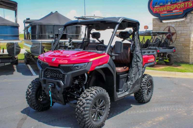 2025 CFMOTO UFORCE 1000 PRO BORDEAU RED Image 23