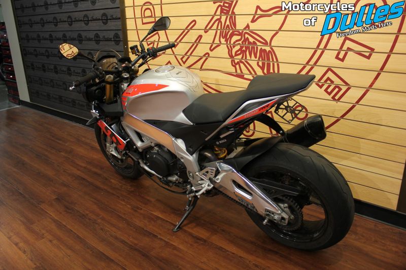 Used 2018 Aprilia Tuono V4 1100 RR Image 6