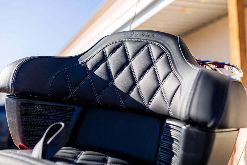 NEW 2026 INDIAN MOTORCYCLE PURSUIT LIMITED WITH 112 AND AUDIO PACKAGE Image 16