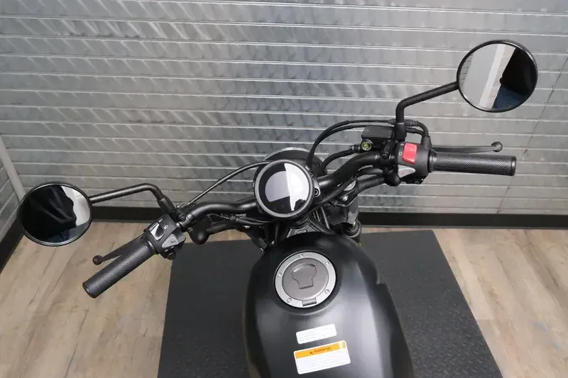 NEW 2026 HONDA REBEL 300 ECLUTCH Image 9