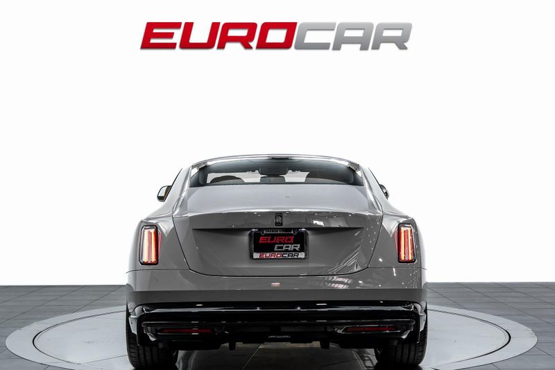 2025 Rolls-Royce Spectre Black Badge *ENHANCEMENT PACKAGE*Image 4