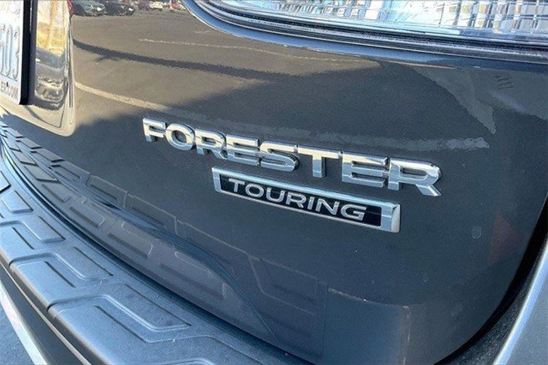 2020 Subaru Forester TouringImage 7