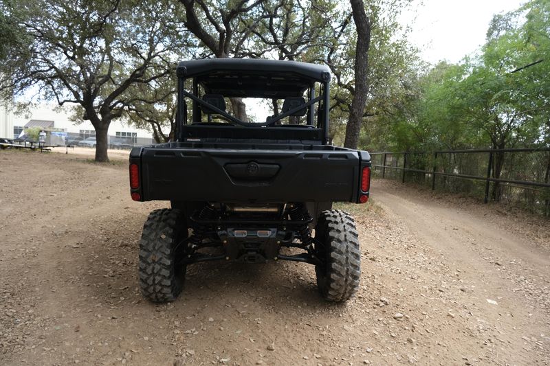 2025 Can-Am DEFENDER MAX LONE STAR HD10 STEALTH BLACKImage 6