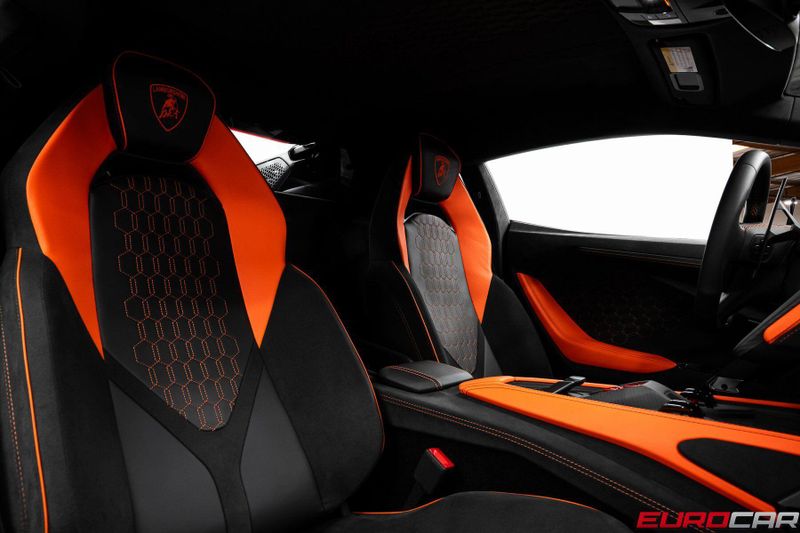 2025 Lamborghini Revuelto *PASSENGER DISPLAY * FULL PPF*Image 38