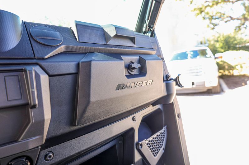 NEW 2026 POLARIS RANGER CREW XP 1000 PREMIUM Image 19