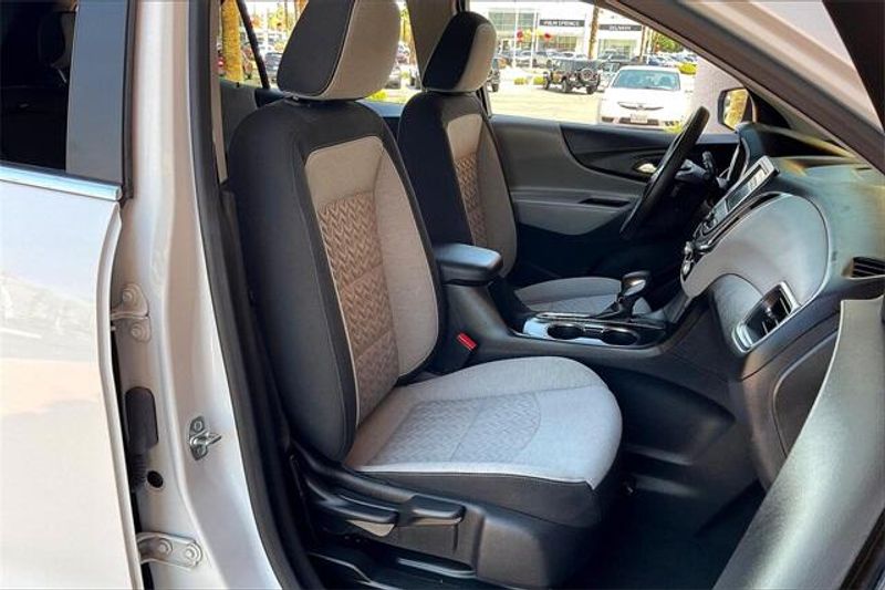 2023 Chevrolet Equinox LTImage 6