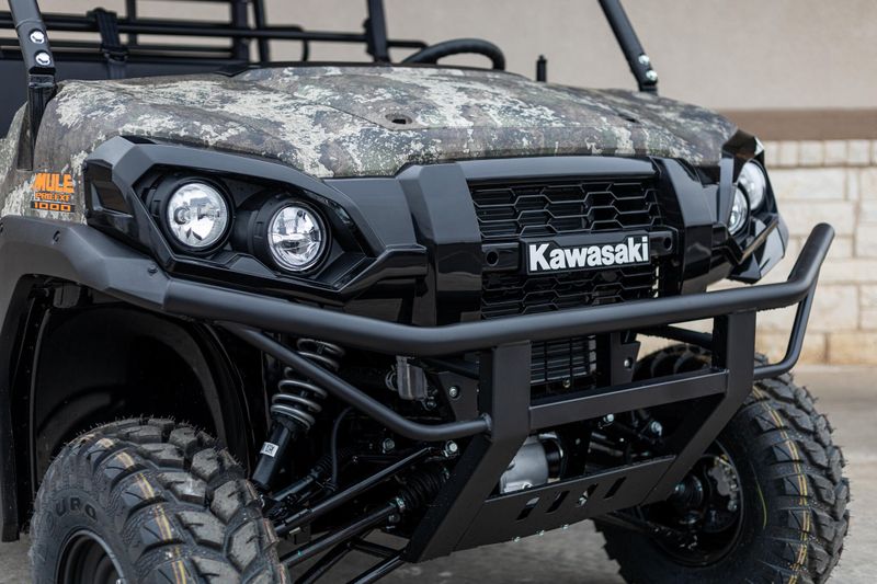 2025 Kawasaki MULE PROFXT 1000 LE TRUE TIMBER STRATAImage 9