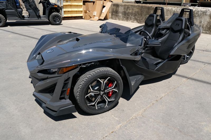 NEW 2025 POLARIS SLINGSHOT R AUTODRIVE Image 7