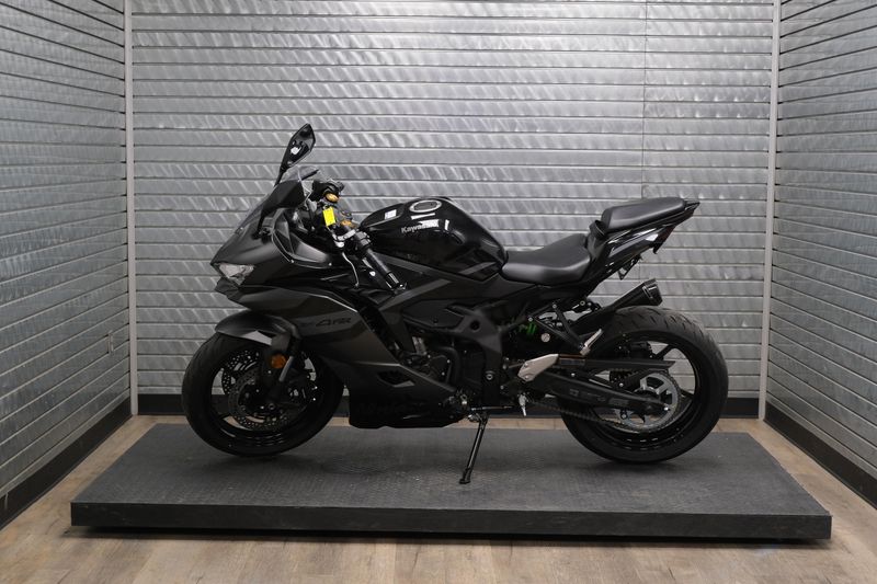NEW 2026 KAWASAKI NINJA ZX4RR ABS Image 5
