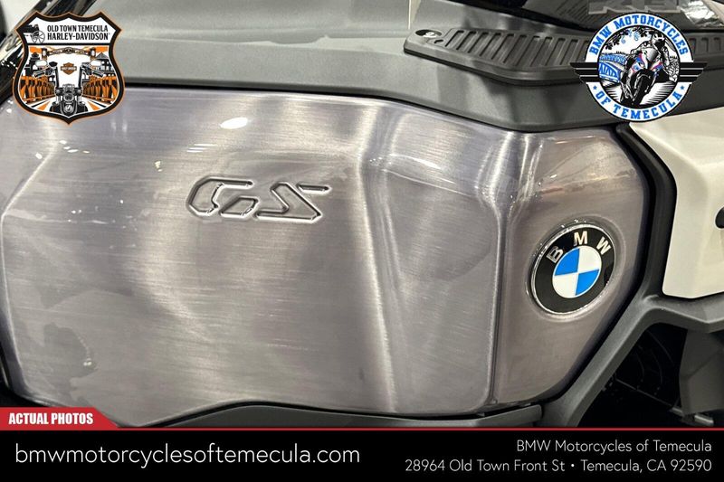 2026 BMW R 1300 GS AdventureImage 9