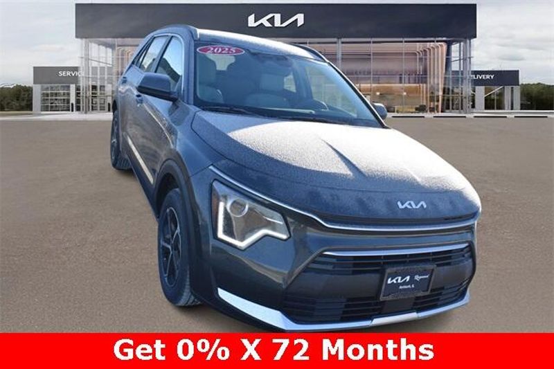New 2025 Kia Niro EXImage 9