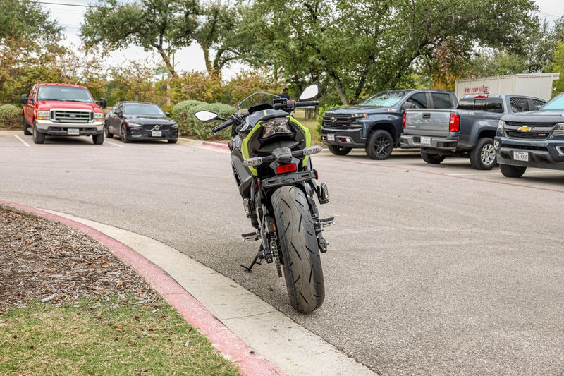 NEW 2026 KAWASAKI NINJA  650 ABS Image 24