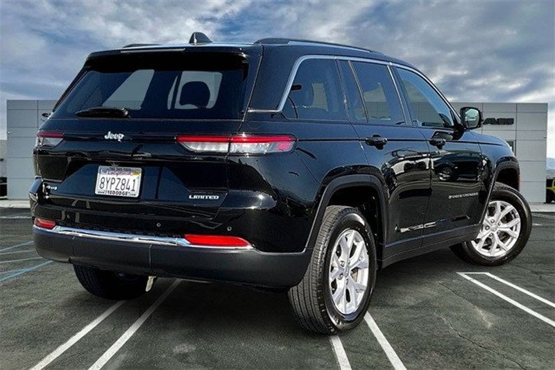 2022 Jeep Grand Cherokee LimitedImage 13