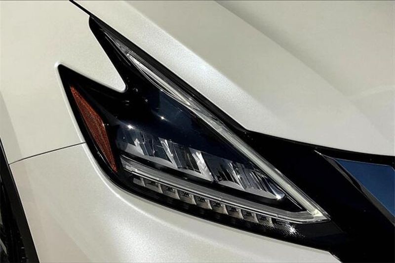 2023 Nissan Murano SVImage 27