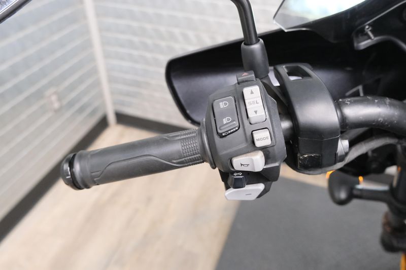 USED 2024 HONDA REBEL 1100 T DCT Image 17