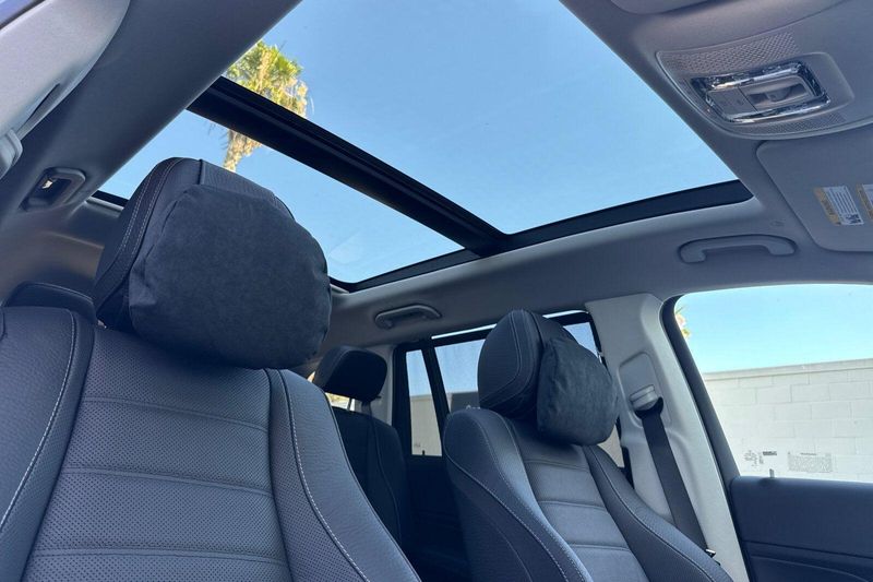 New 2026 Mercedes-Benz GLS 450Image 16