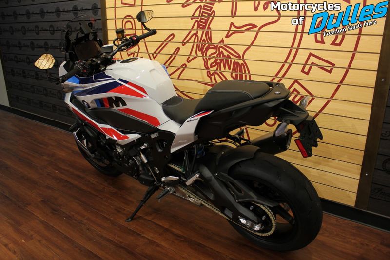 New 2026 BMW M1000XR Image 6