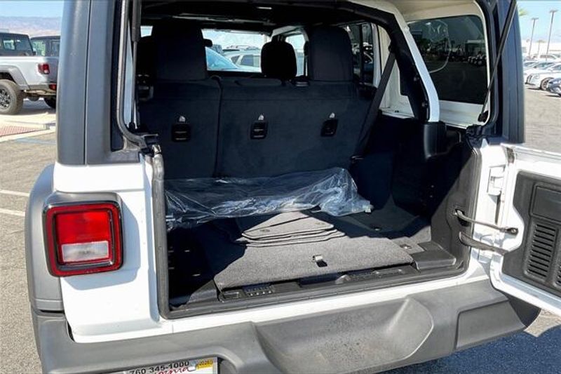 Used 2021 Jeep Wrangler Unlimited WillysImage 34