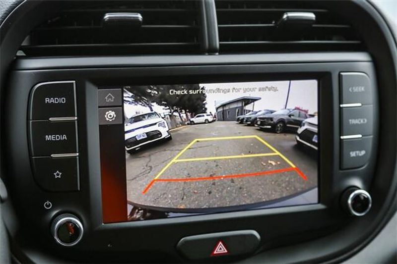 New 2025 Kia Soul LXImage 23