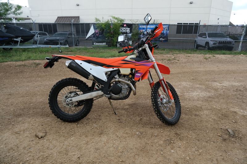 2024 KTM 500 EXCF SIX DAYS ORANGE Image 4