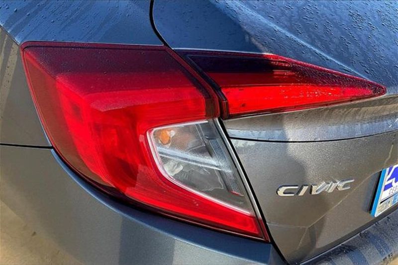 2018 Honda Civic LXImage 29