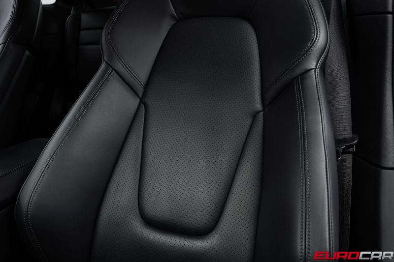 2024 Porsche 911 Carrera 4S *SPORTDESIGN PACK * SUNROOF*Image 39